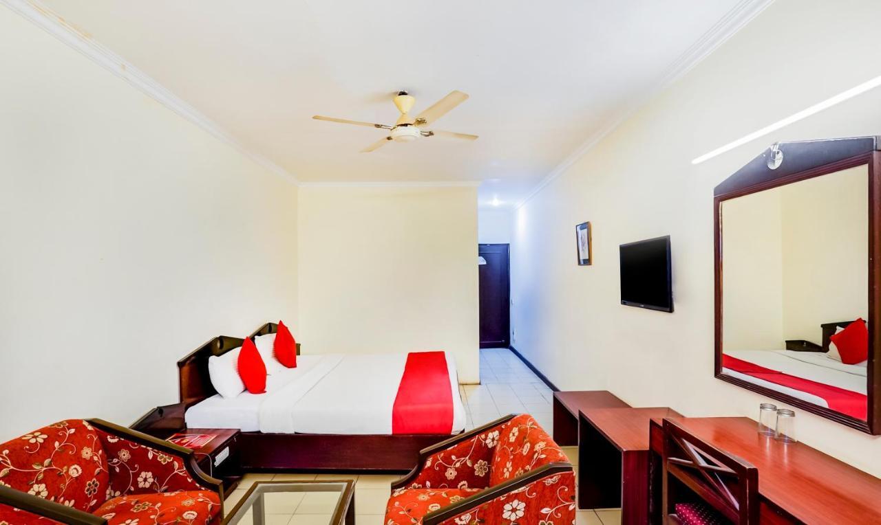 Hotel Oscar Regency Panchkula Exteriör bild